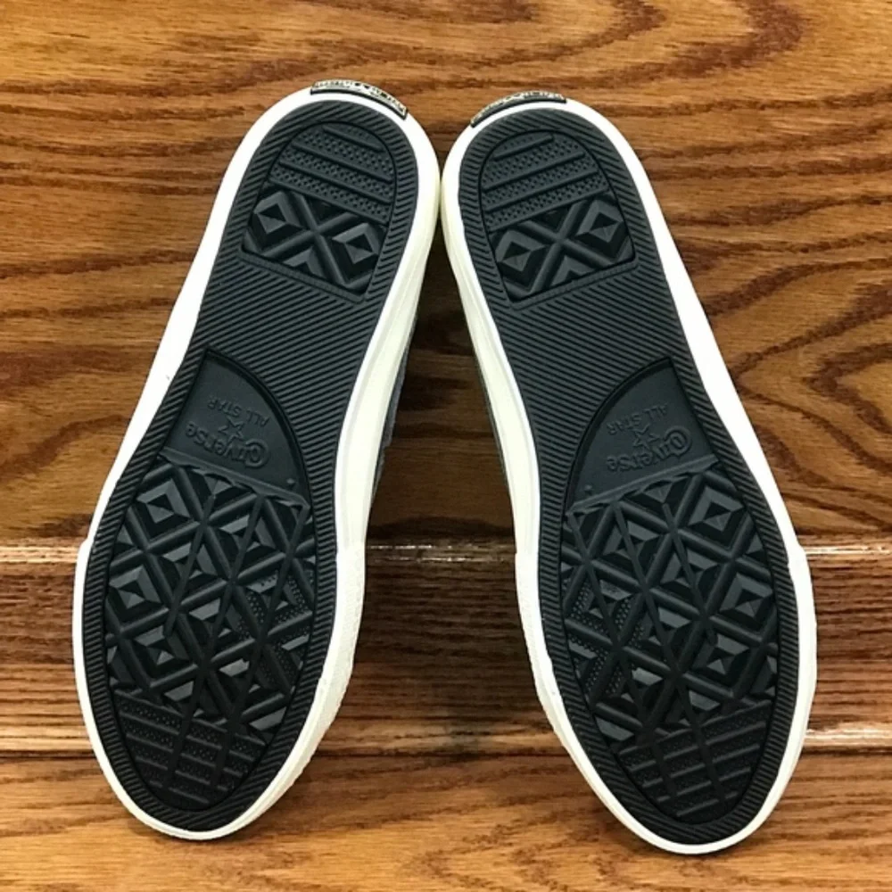 Converse one star